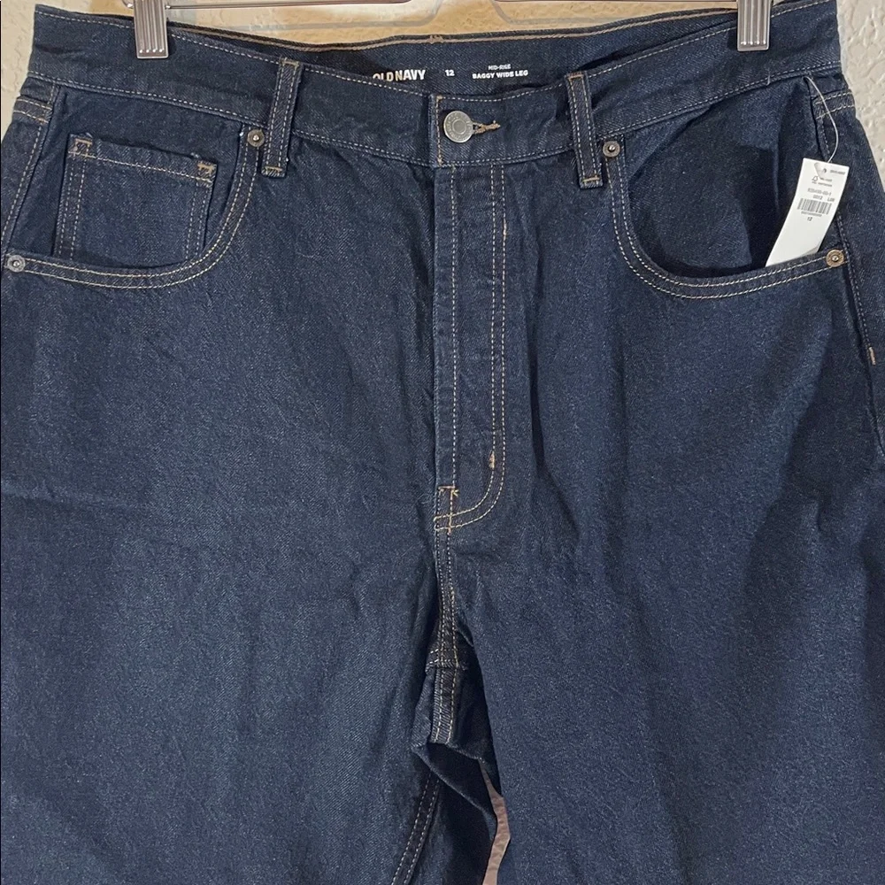 OLD NAVY Mid-Rise Baggy Jean Bermuda Shorts 9-inch inseam Size 12 NEW - Picture 4 of 15